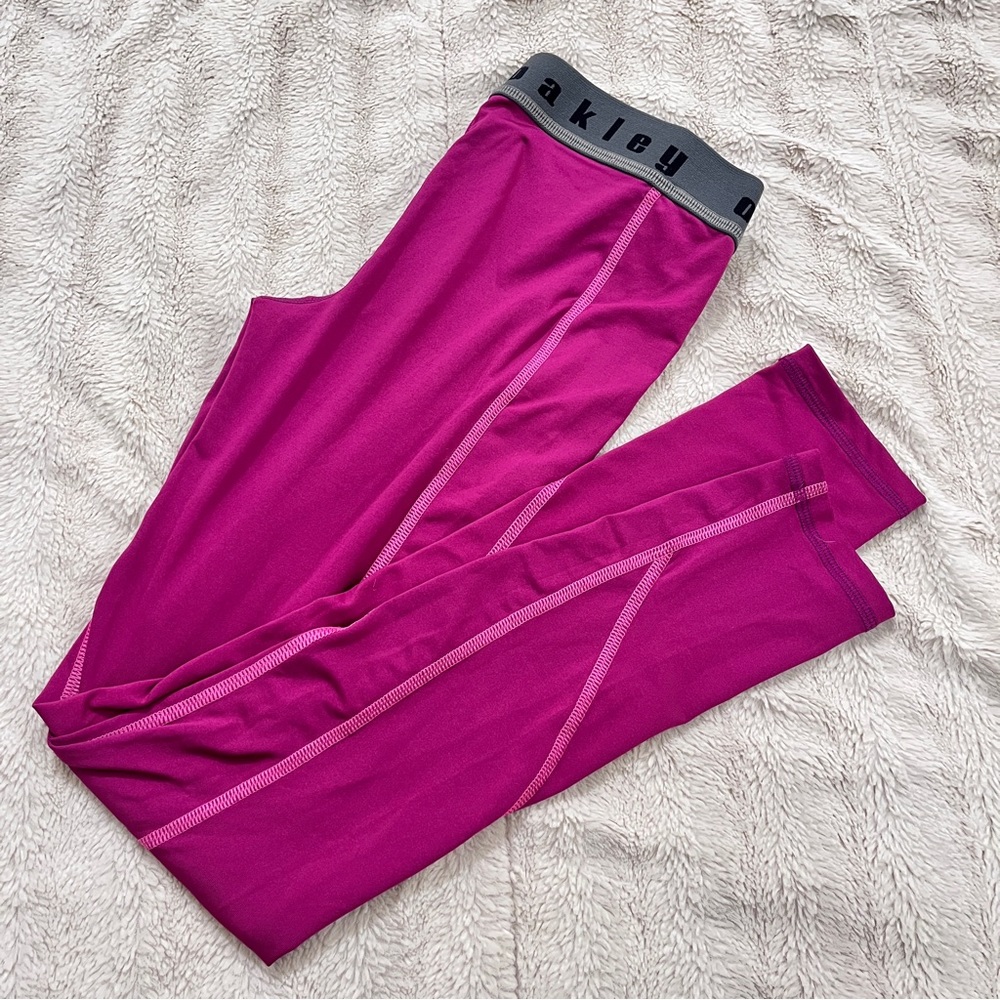 Oakley maroon tights